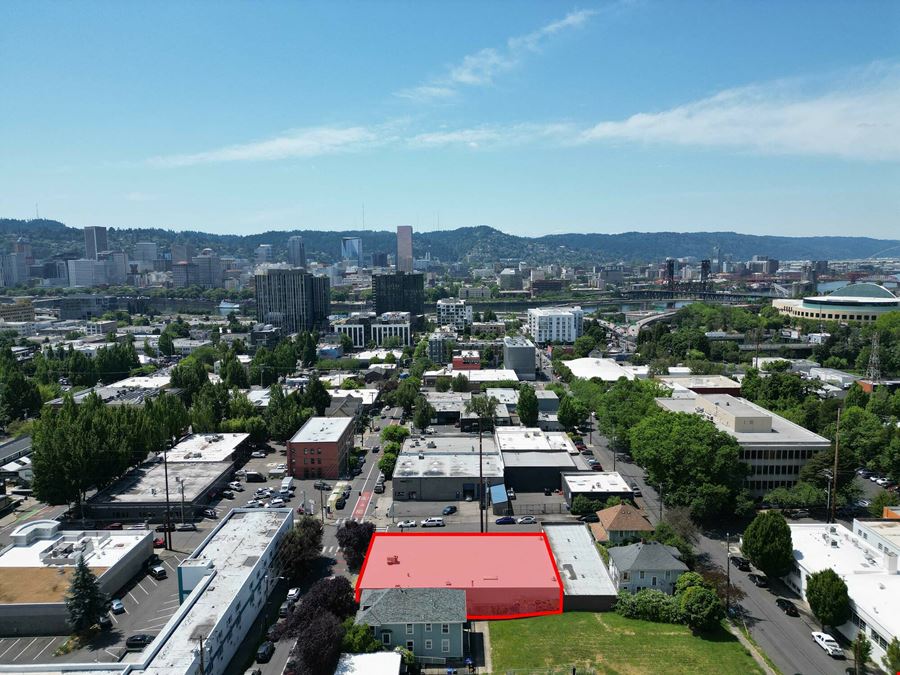 120 NE 9th Ave