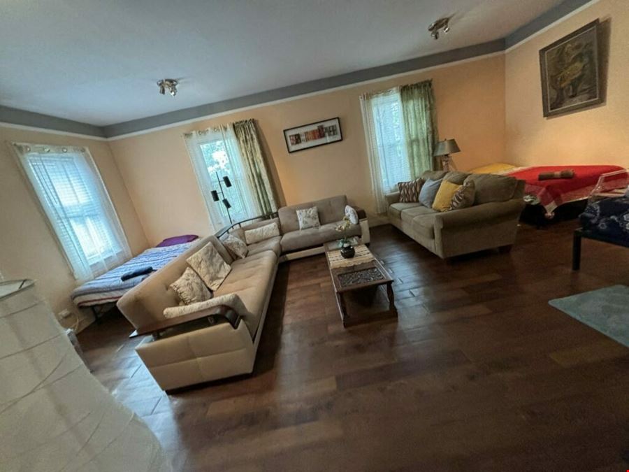 115 W 183rd St