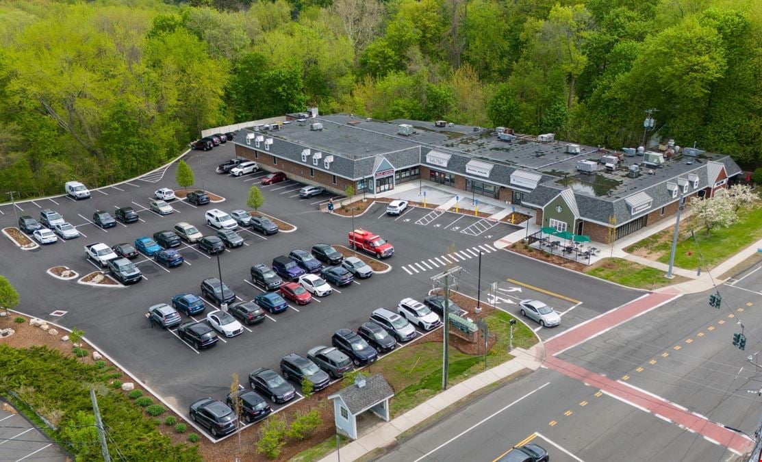 Epicure Shopping Center
