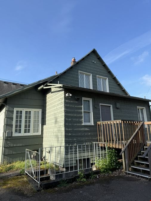 3549 N Lombard St