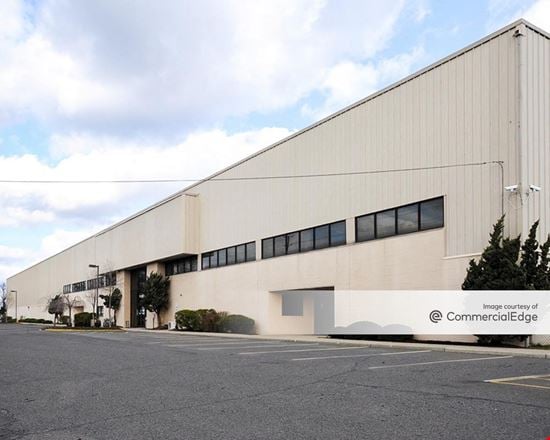 Preview of Industrial space for Rent at 1500 Rahway Avenue