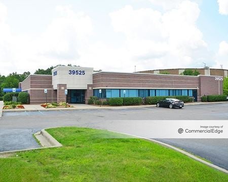 Preview of commercial space at 39525 West 14 Mile Road