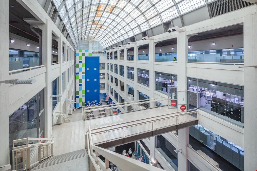 Queens Atrium