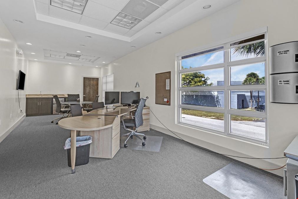 4790 NW 157th Street - 34,515 Sq. Ft.