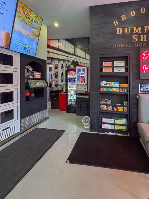 1,000 SF | 131 1st Avenue | 2nd Generation Turn-Key Restaurant for Lease with QSR Opportunity