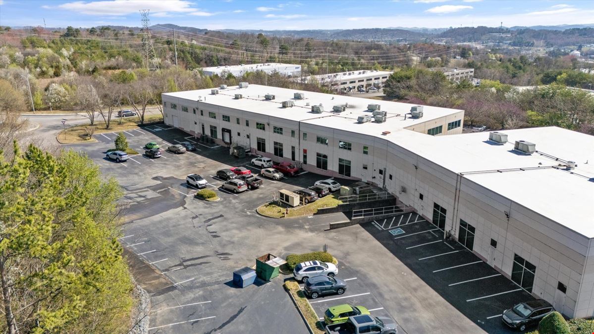 Midpark Road 2,600-22,000 SF Avail. Bus/Ind Park
