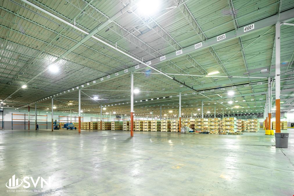 175,620 SF Industrial Facility For Lease