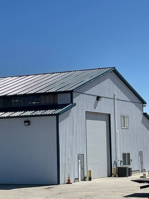 9,000 +/- SF Industrial on 8.41 +/- AC
