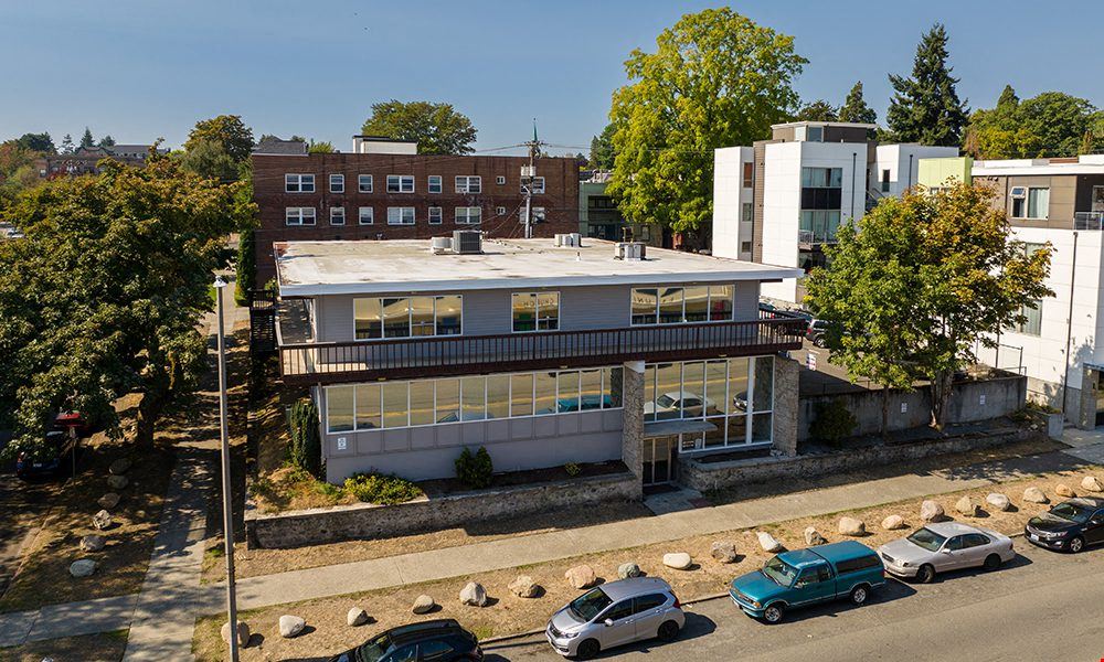 622 Tacoma Ave S