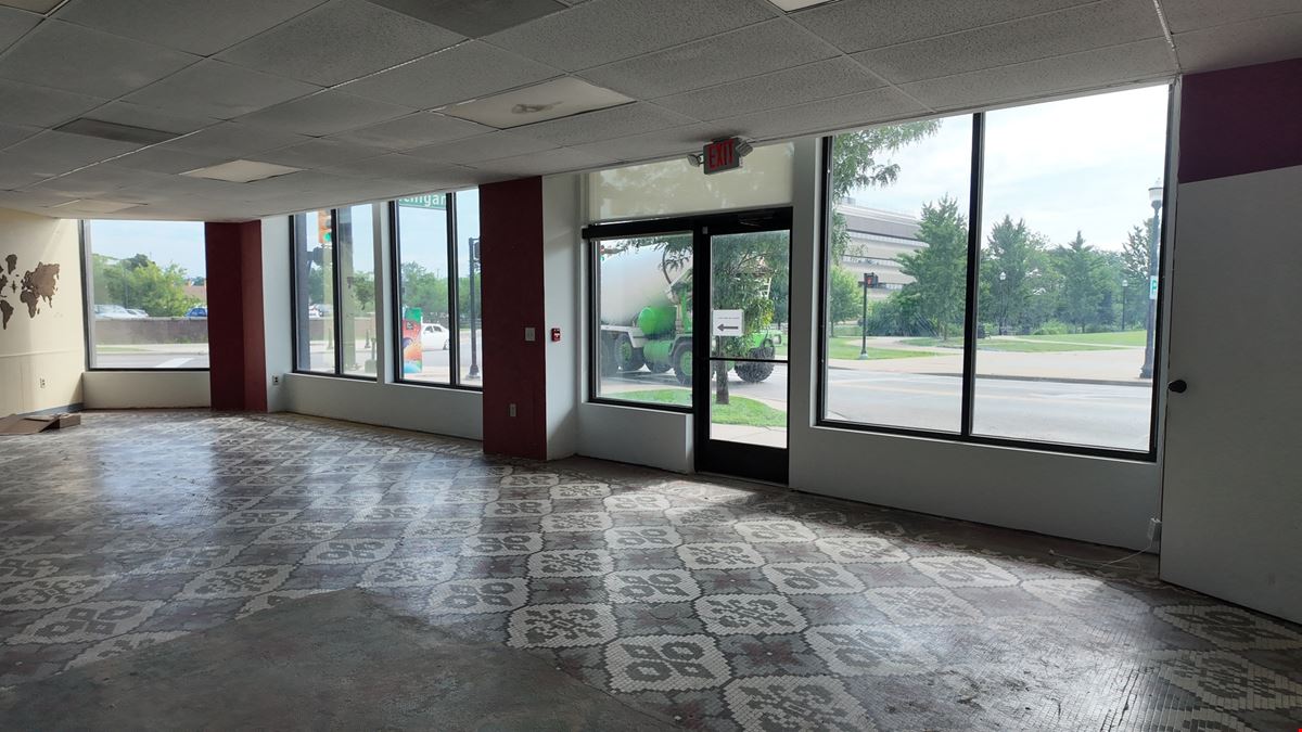 Street Retail/Office for Lease in Downtown Jackson