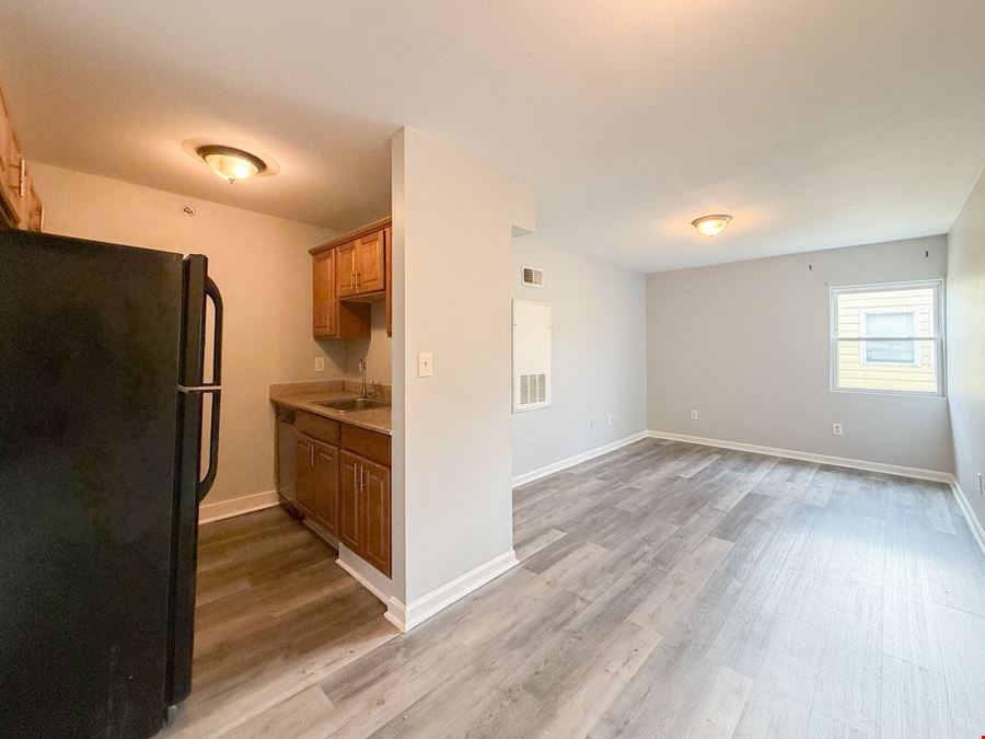 48-Unit Multifamily with Warehouse in Bywater