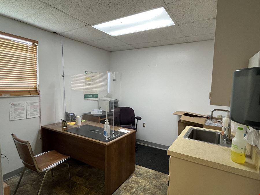 6202 Presidential Court Unit A, 2,050 Square Feet Medical Office Fort Myers, FL 33919