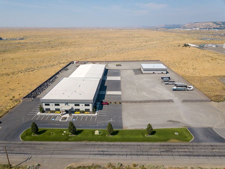 CORP WAREHOUSE FACILITY 50K SF// 6 ACRES