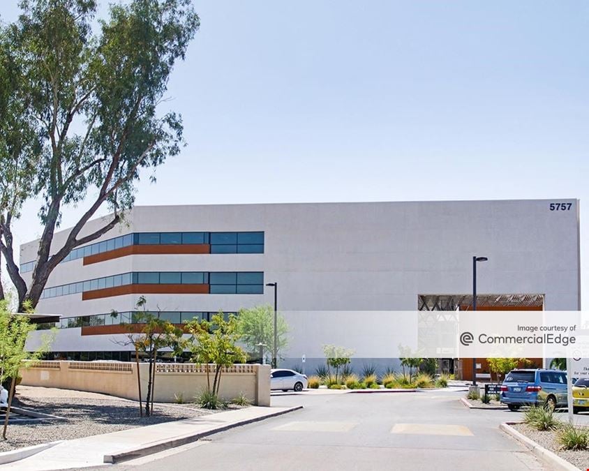 Banner Thunderbird Medical Pavilion