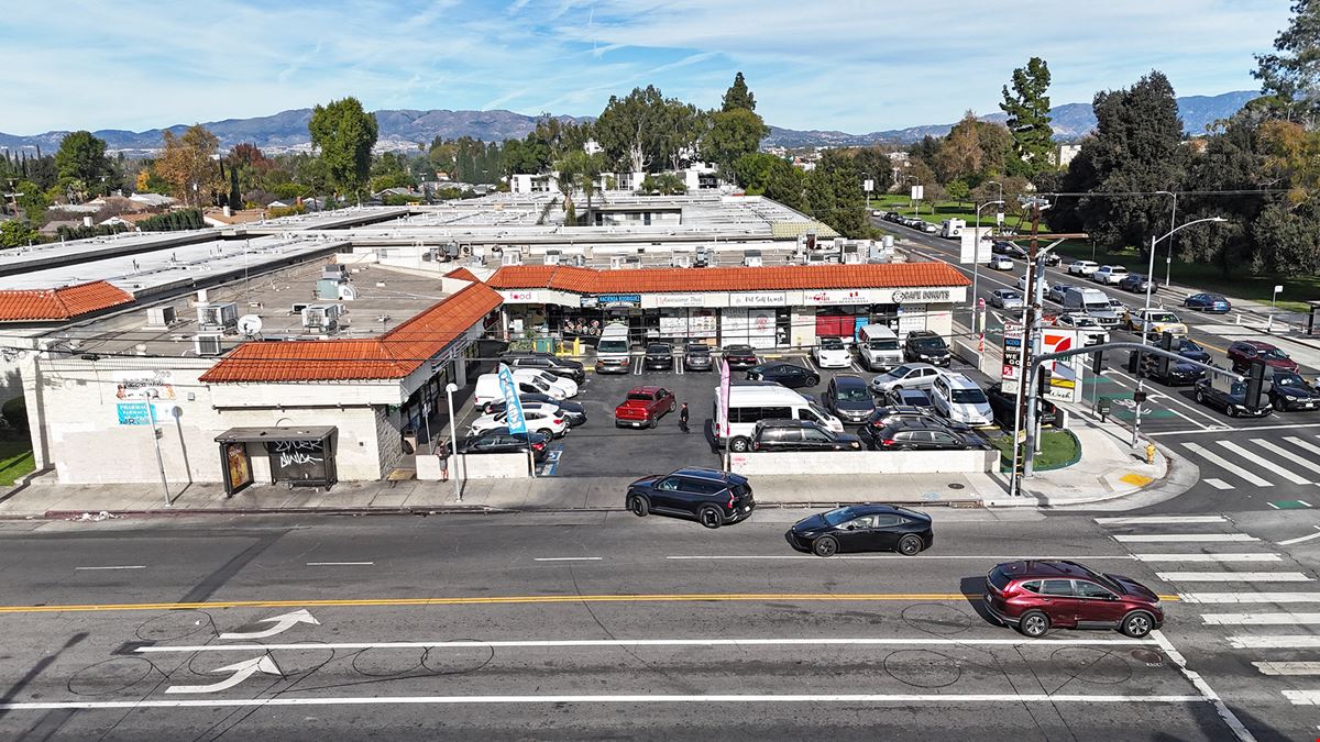7-Eleven Anchored Strip Center