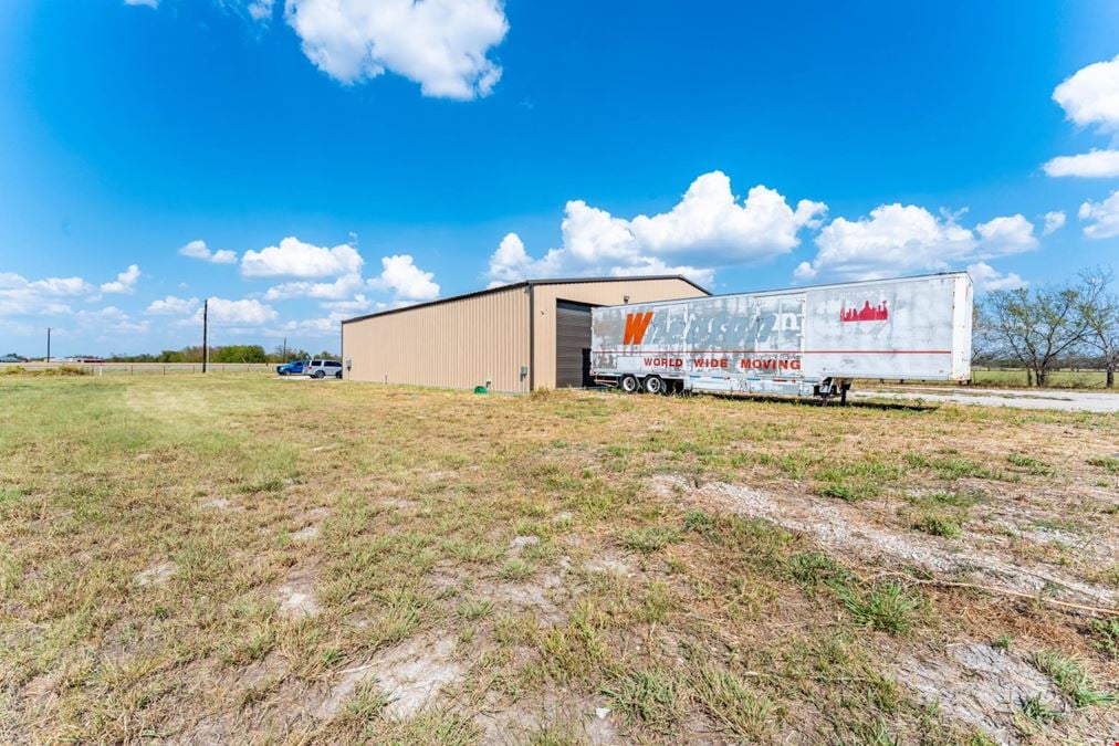 Warehouse for Sale on Interstate 30