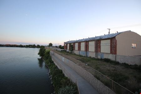 Preview of commercial space at 1 Bay Drive