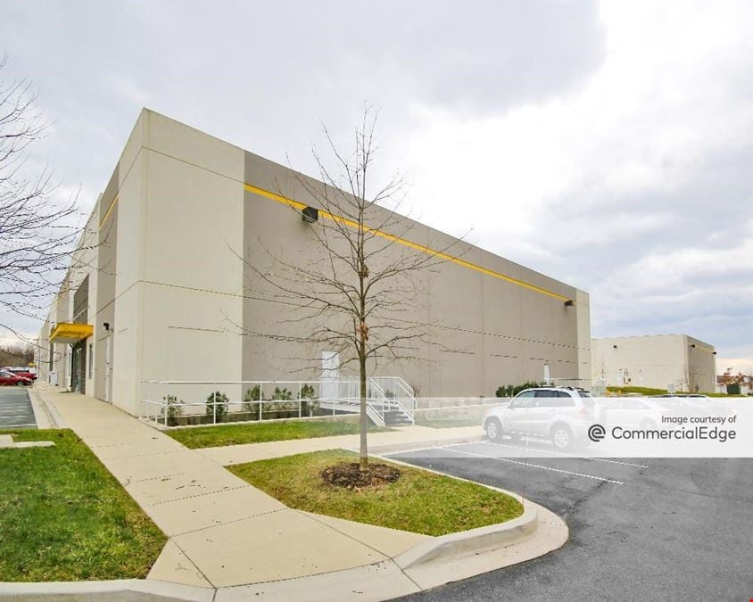 Reserve Business Center Building 3