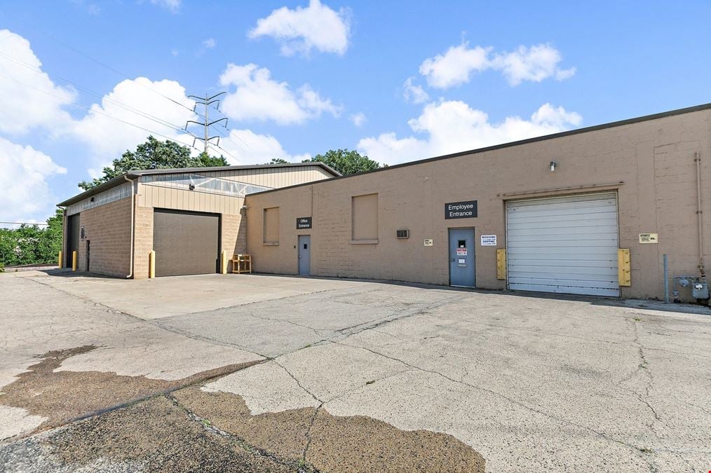 303 Elgin Ave