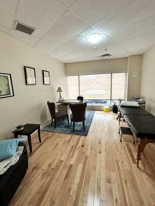 30 Damascus Road, Unit 101, Bedford