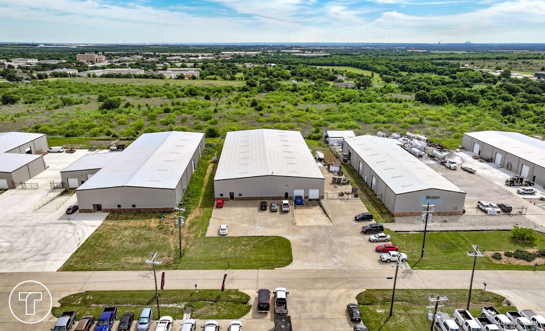 For Lease/For Sale 4208 Longhorn Dr DFW Industrial