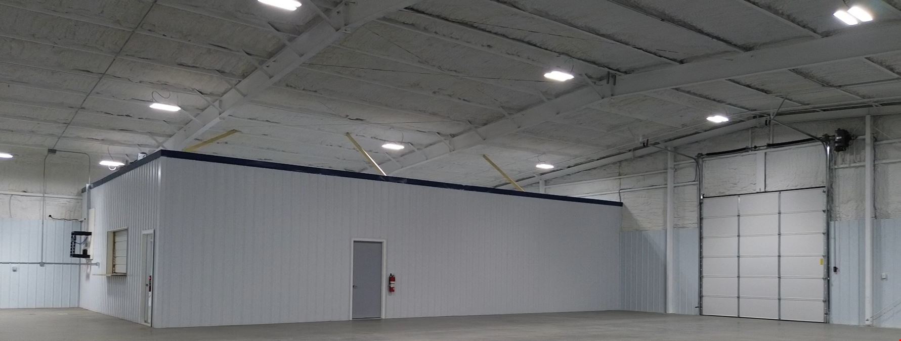 15,200 SF Shop Building Off I-55
