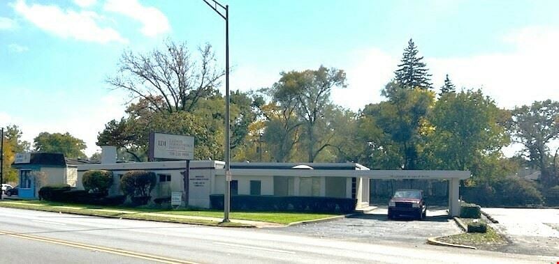 Preview of Office space for Rent at 19 River Oaks Drive