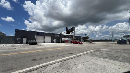 Preview of commercial space at 1660 W 33rd Pl