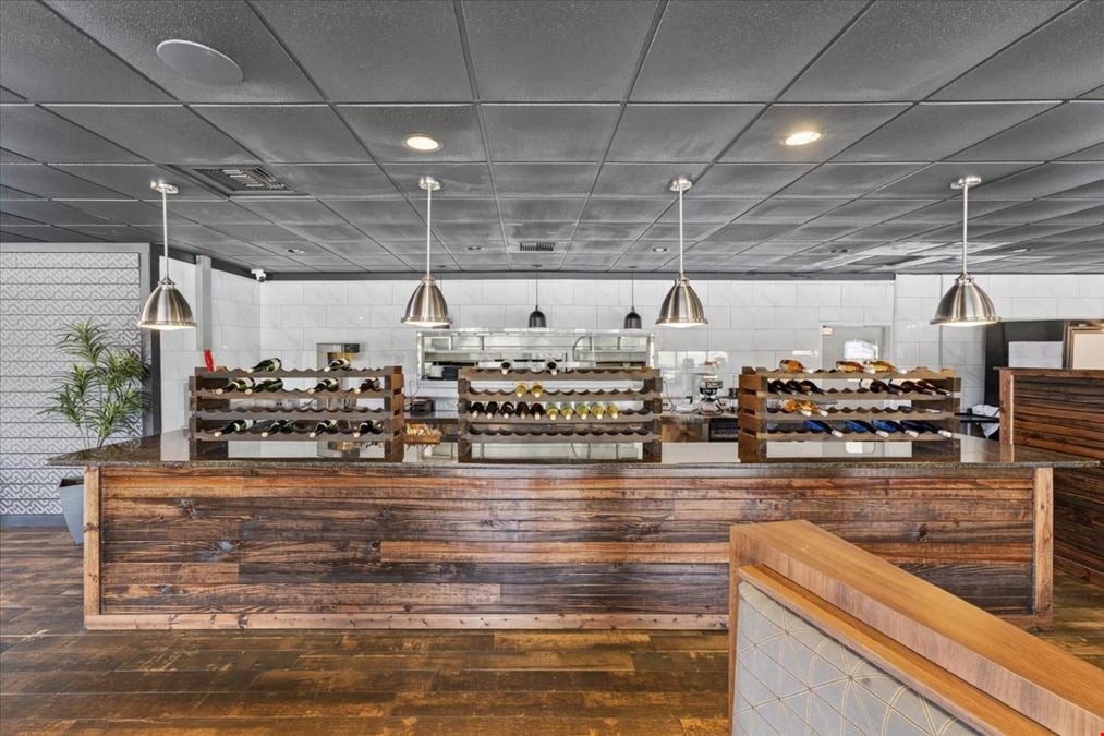 COMING SOON (Live Mon 6/22) - 4000 Fort Campbell Blvd - For Lease