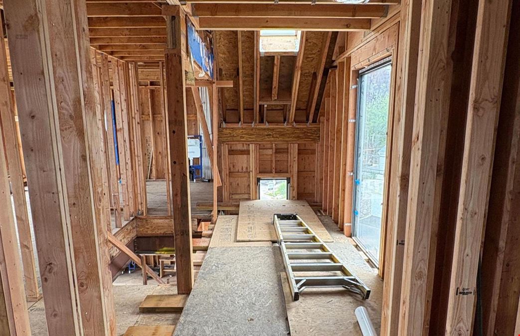 RE: UCC Foreclosure Sale: 233 Hillspoint Road