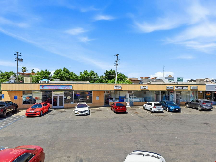 100% Leased Strip Center on High Traffic Corridor