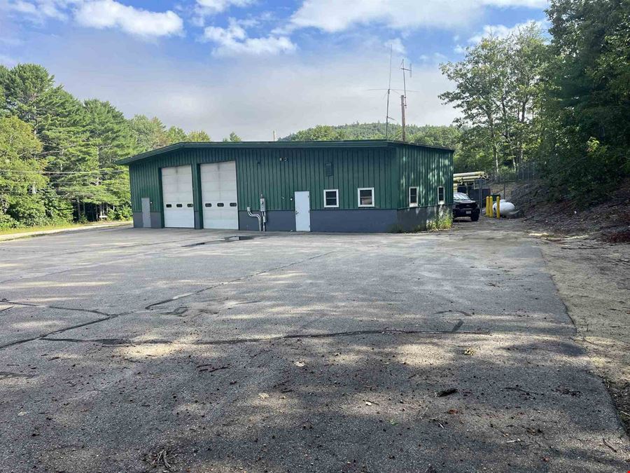 Commercial and Residential Zoned Building in Andover