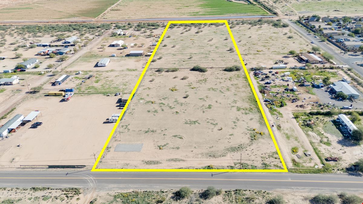 ONLY COMMERCIAL LOT AT THE HEART OF NEW DEVELOPMENT SURGE