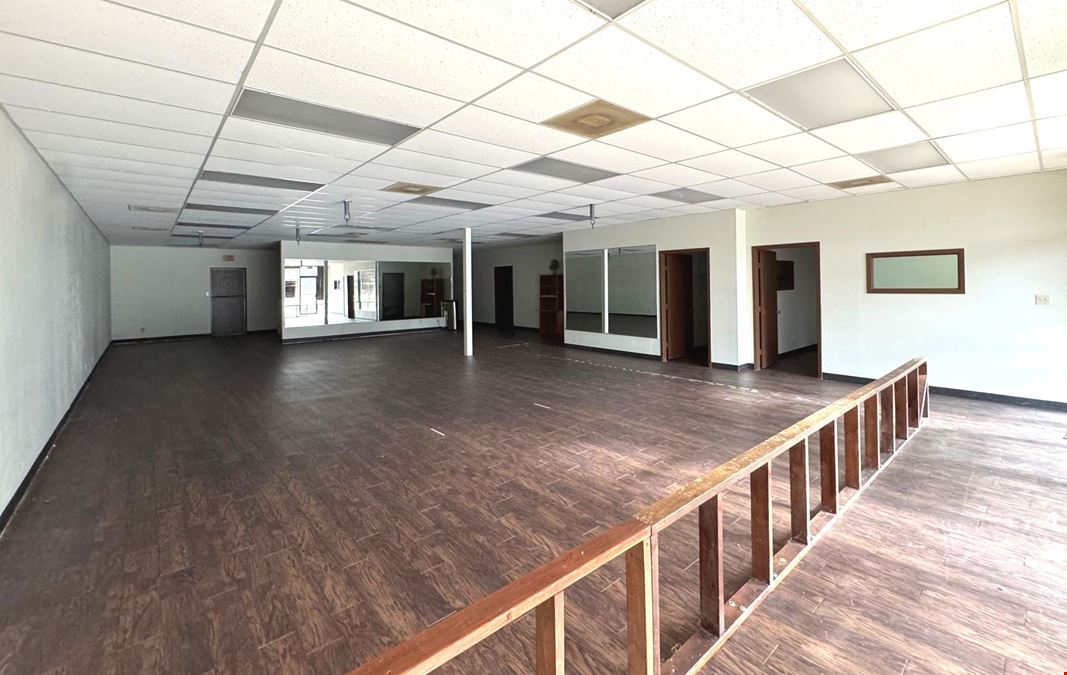 3031 Harwood Rd, Bedford TX 76021. Suite 2901B - 2901D