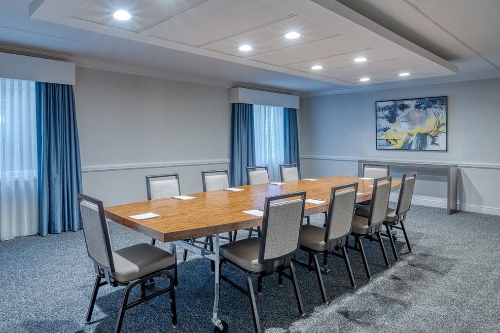 Crowne Plaza Albany - The Desmond Hotel