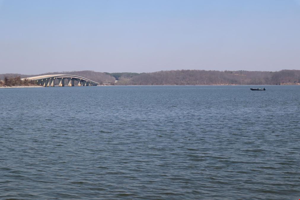 Kentucky Lake Camping ground 