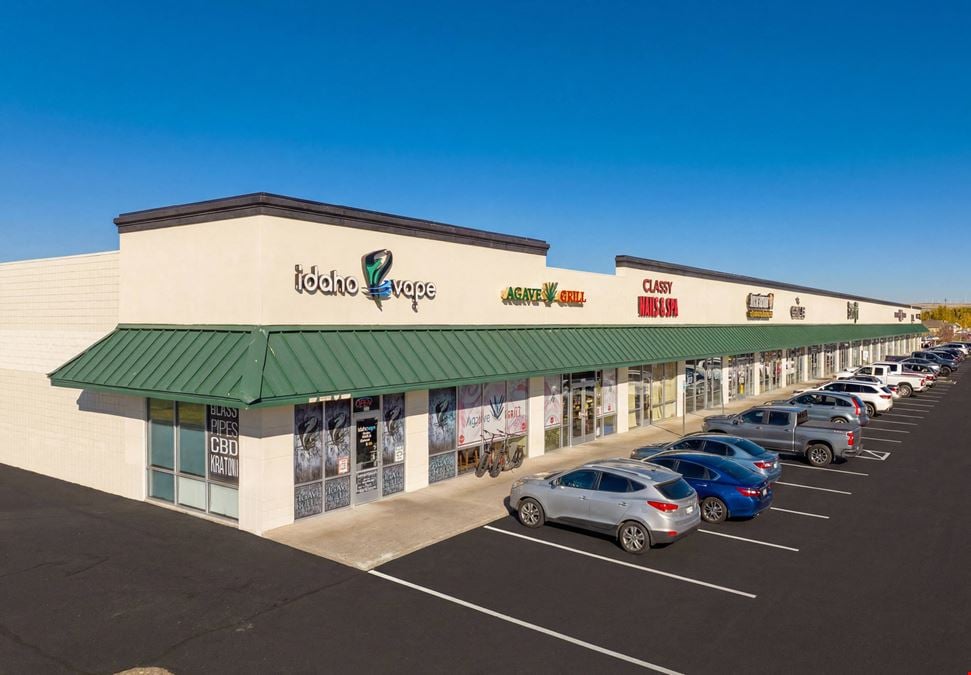 Walmart Shadow-Anchored Retail Center | Sandcreek Plaza