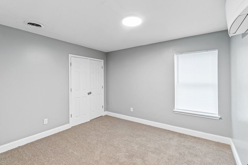 10 Unit Apartment in off Bardstown Rd
