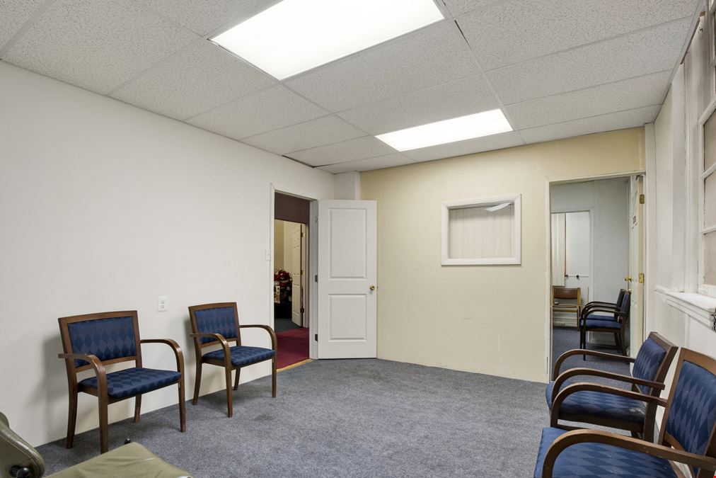 Church For Lease in Opportunity Zone