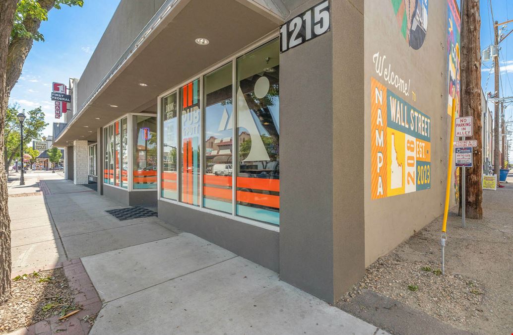 100% Leased Bank Anchored Retail Building