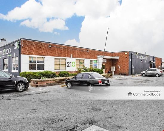 Preview of Industrial space for Rent at 4905 York Street