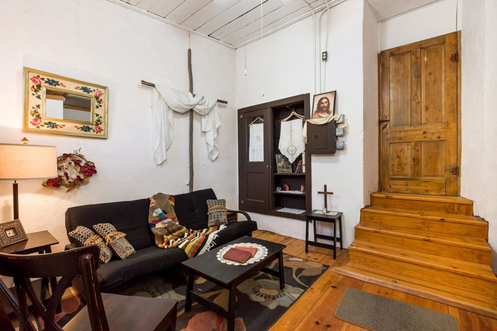 Historic Adobe Home & Event Venue in Hatch, New Mexico