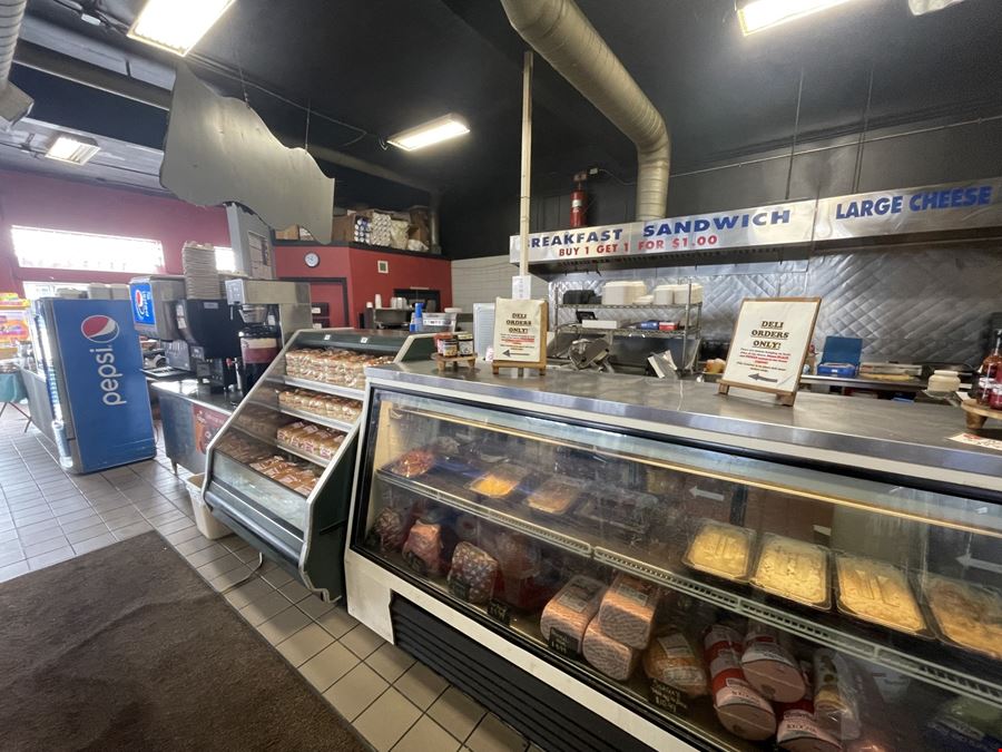 Woodlawn Deli/Pizzeria