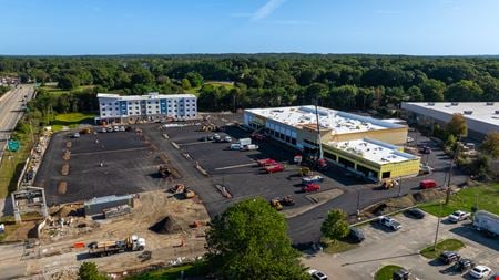 Preview of Retail space for Rent at 940 Fall River Ave