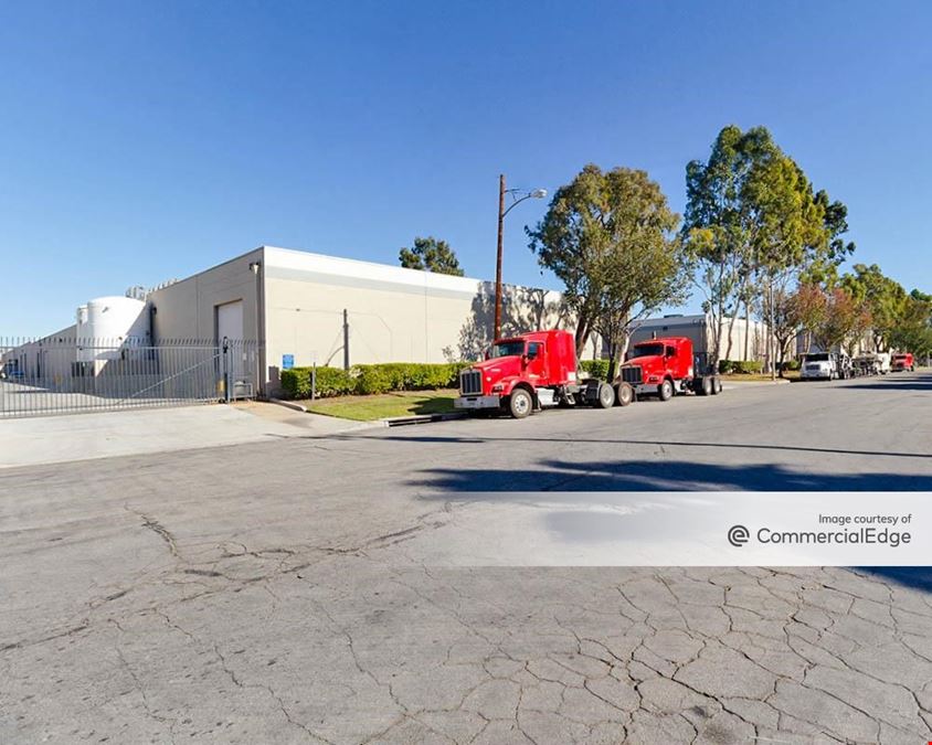 Broadway Center Business Park