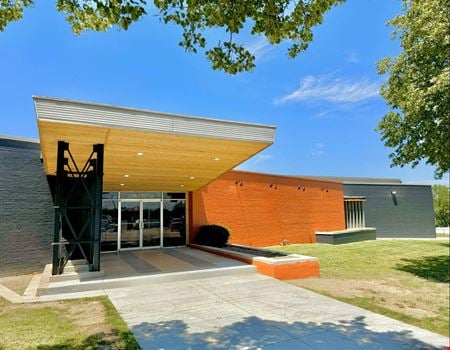 Preview of Industrial space for Sale at 2200 S 24th St