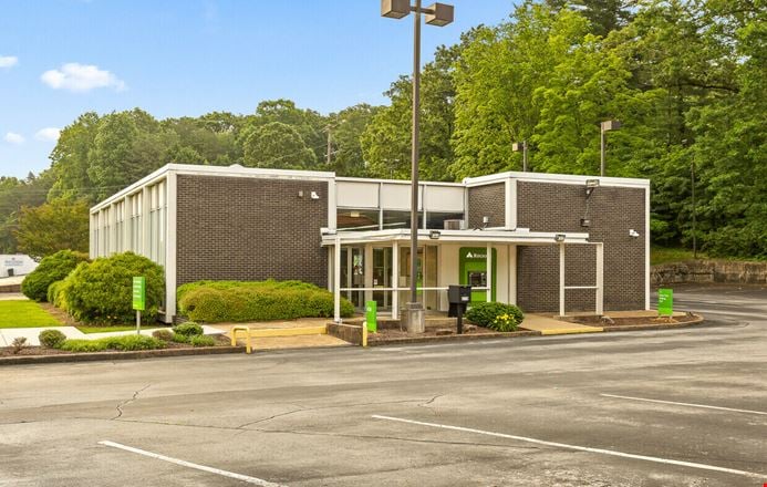 Preview of Office space for Rent at 3894 Hixson Pike