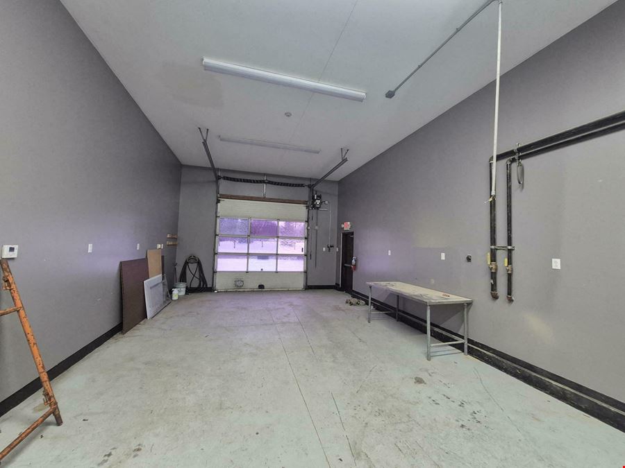 1342 Quaker Rd - 2,480+/- SF RETAIL SPACE