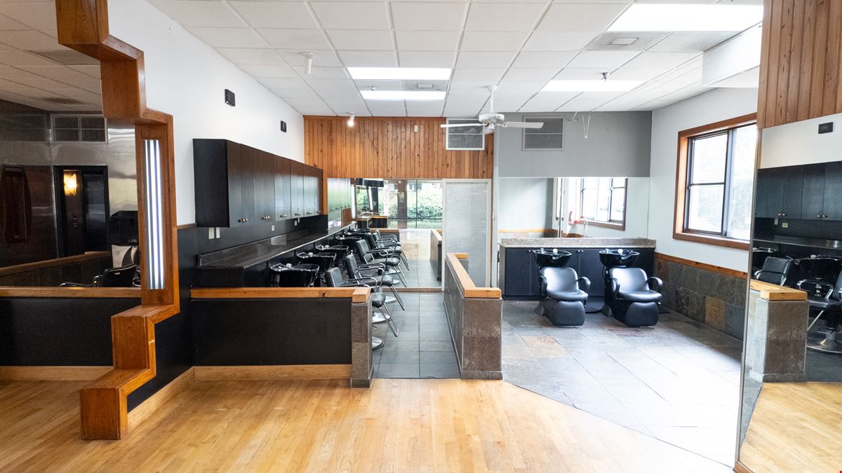Former Salon in Bois de Chene at Perkins Road Condominium