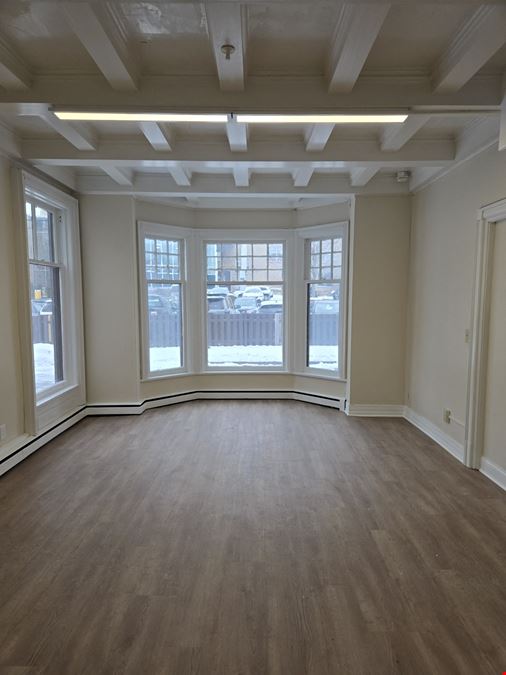104 Linwood Ave